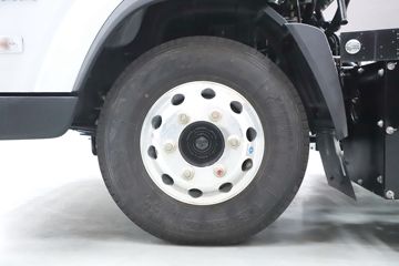 �������� ����L2V ���� 4.5T 4.165�׵���ȼ�ϵ����ʽ�Ῠ21.024kWhͼƬ