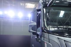 东风柳汽 乘龙HK 680马力 6X4 AMT自动档牵引车