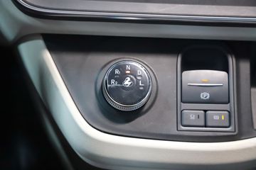 �������� ����HK 680���� 6X4 AMT�Զ���ǣ����ͼƬ