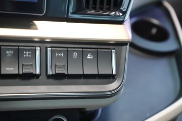 �������� ����HK 680���� 6X4 AMT�Զ���ǣ����ͼƬ