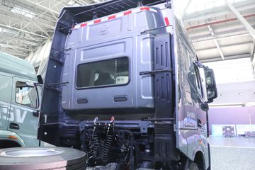 �������� ����HK 680���� 6X4 AMT�Զ���ǣ����ͼƬ