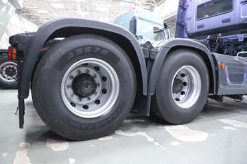 �������� ����HK 680���� 6X4 AMT�Զ���ǣ����ͼƬ