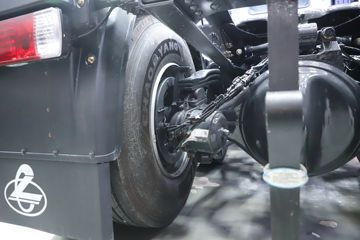 �������� ����HK 680���� 6X4 AMT�Զ���ǣ����ͼƬ