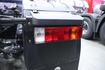 �������� ����HK 680���� 6X4 AMT�Զ���ǣ����ͼƬ