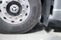 东风柳汽 乘龙HK 680马力 6X4 AMT自动档牵引车