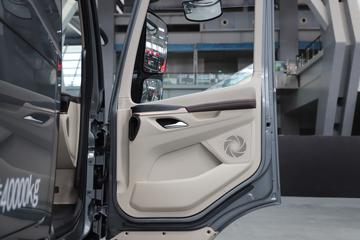 �������� ����HK 580���� 6X4 LNG�Զ���ǣ����(Һ��)ͼƬ