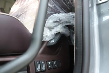 �������� ����HK 580���� 6X4 LNG�Զ���ǣ����(Һ��)ͼƬ