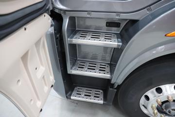 �������� ����HK 580���� 6X4 LNG�Զ���ǣ����(Һ��)ͼƬ