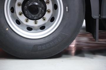 �������� ����H7�ؿ� 6X4 ���綯����ǣ����513kWhͼƬ