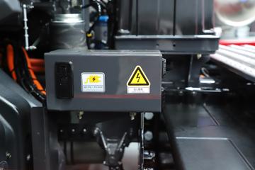 �������� ����H7�ؿ� 6X4 ���綯����ǣ����513kWhͼƬ