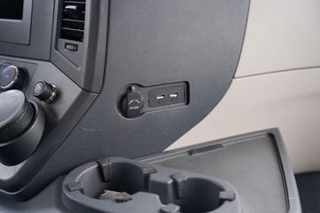 ���� ��ҫX5 240���� 4X2 9.6����ʽ�ػ���ͼƬ