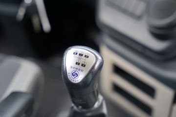 ���� ��ҫX5 240���� 4X2 9.6����ʽ�ػ���ͼƬ