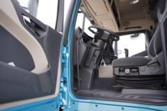 江淮 星耀X5 240马力 4X2 9.6米厢式载货车