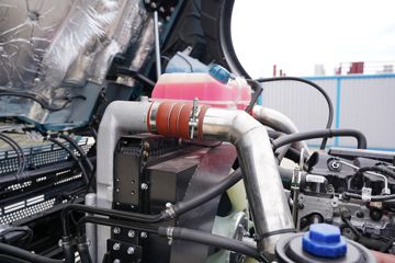 ���� ��ҫX5 240���� 4X2 9.6����ʽ�ػ���ͼƬ