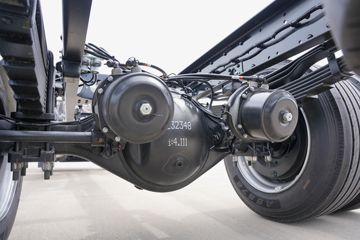 ���� ��ҫX5 240���� 4X2 9.6����ʽ�ػ���ͼƬ