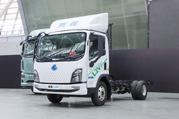 东风柳汽 乘龙L2 4X2 气刹 4.2米单排纯电动栏板轻卡 宁德时代100.46kWh