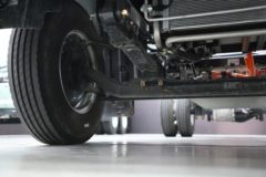 东风柳汽 乘龙L2V 翼威 单排纯电动栏板轻卡86.55kWh