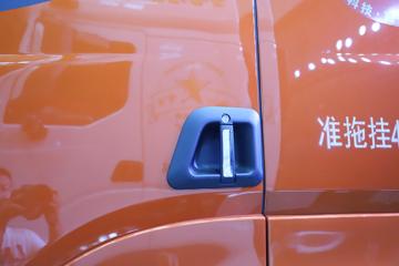 �������� ����H7�ؿ� ½���� 700���� 6X4 AMT�Զ���ǣ����(Һ��)ͼƬ