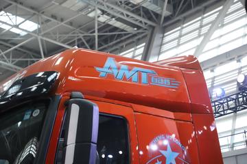 �������� ����H7�ؿ� ½���� 700���� 6X4 AMT�Զ���ǣ����(Һ��)ͼƬ