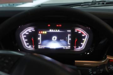 �������� ����H7�ؿ� ½���� 700���� 6X4 AMT�Զ���ǣ����(Һ��)ͼƬ