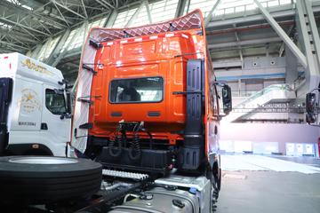 �������� ����H7�ؿ� ½���� 700���� 6X4 AMT�Զ���ǣ����(Һ��)ͼƬ