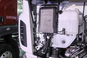  H5  280 4X2 9.7LNGʽػͼƬ
