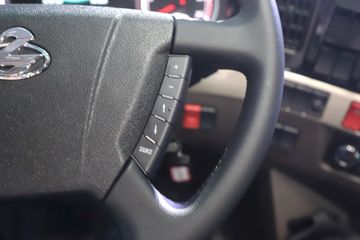  H5  280 4X2 9.7LNGʽػͼƬ