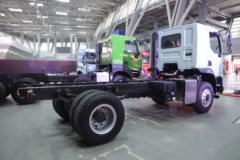 东风柳汽 新乘龙M3 200马力 4X2 4.5米自卸车