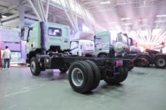 东风柳汽 新乘龙M3 200马力 4X2 4.5米自卸车