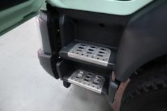 东风柳汽 新乘龙M3 200马力 4X2 4.5米自卸车