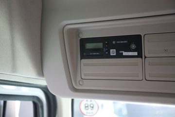 �������� ����H7�ؿ� 480���� 4X2 AMT�Զ���ǣ����(����12L)(LZ4180H7AC1)ͼƬ