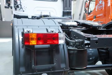 �������� ����H7�ؿ� 480���� 4X2 AMT�Զ���ǣ����(����12L)(LZ4180H7AC1)ͼƬ