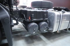 东风柳汽 乘龙H7重卡 480马力 4X2 AMT自动档牵引车(东康12L)(LZ4180H7AC1)