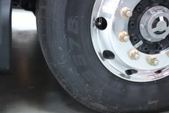 东风柳汽 乘龙H7重卡 480马力 4X2 AMT自动档牵引车(东康12L)(LZ4180H7AC1)
