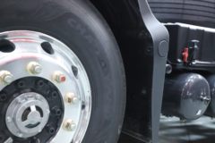 东风柳汽 乘龙H7重卡 480马力 4X2 AMT自动档牵引车(东康12L)(LZ4180H7AC1)
