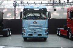 东风柳汽 乘龙H7重卡 570马力 6X4 双燃料牵引车
