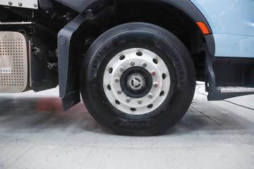 �������� ����H7�ؿ� 570���� 6X4 ˫ȼ��ǣ����ͼƬ