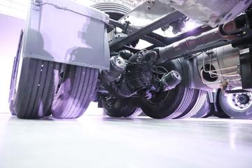 �������� ����H7�ؿ� 570���� 6X4 ˫ȼ��ǣ����ͼƬ