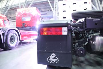 �������� ����H7�ؿ� 570���� 6X4 ˫ȼ��ǣ����ͼƬ