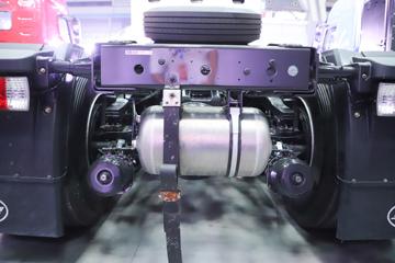 �������� ����H7�ؿ� 570���� 6X4 ˫ȼ��ǣ����ͼƬ