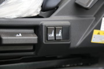 ��������˹ ���� 500���� 6X4 CNGǣ����(SX4259XD4TQ1)ͼƬ