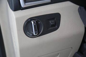 ��������˹ ���� 500���� 6X4 CNGǣ����(SX4259XD4TQ1)ͼƬ