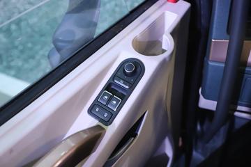 �������� ����H7�ؿ� 590���� 6X4 LNG�Զ���ǣ����ͼƬ