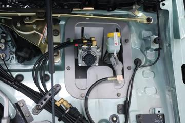 �������� ����H5V 540���� 6X4 LNG�Զ���ǣ����(Һ��)ͼƬ