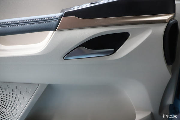 ����H5V 290���� 4X2 9.7���ػ���ֱ��5���ͳ��ᣡ