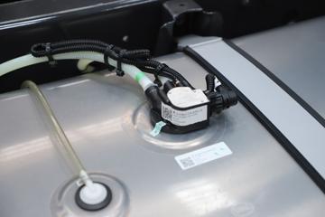 �������� ����H5V 6.9L���� 330���� 4X2 ������10�� AMT�Զ��� 6.8�ײ�դʽ�ػ���ͼƬ