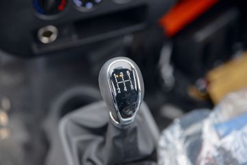 ����;�� T5 1.6L 122���� ���� 3.81�׵�����ʽС��(EQ5031XXY16QCCAC)ͼƬ