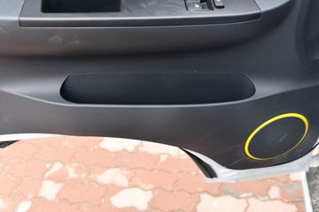 ����;�� T5 1.6L 122���� ���� 3.81�׵�����ʽС��(EQ5031XXY16QCCAC)ͼƬ