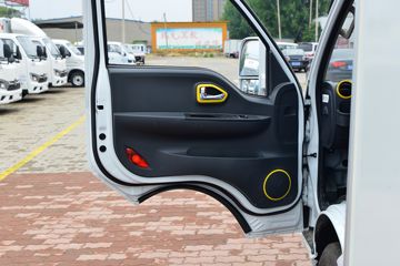 ����;�� T5 1.6L 122���� ���� 3.81�׵�����ʽС��(EQ5031XXY16QCCAC)ͼƬ