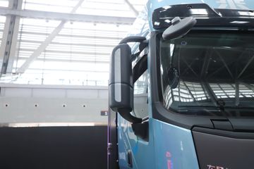 �������� ����H7 6X4 ��ȼ��ǣ����ͼƬ